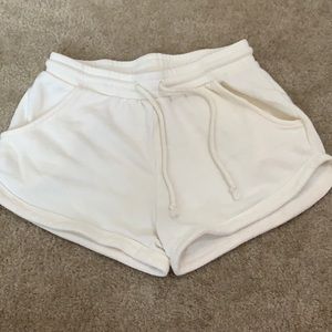 Alphalete Lounge Shorts - Cream - S